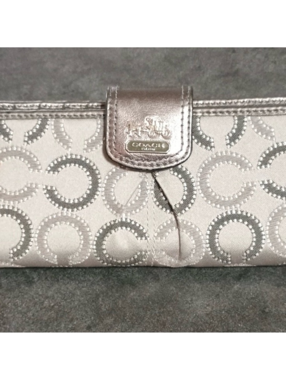 [RARE] Coach Madison Dotted Op Art Slim Envelope Wallet - NWOT